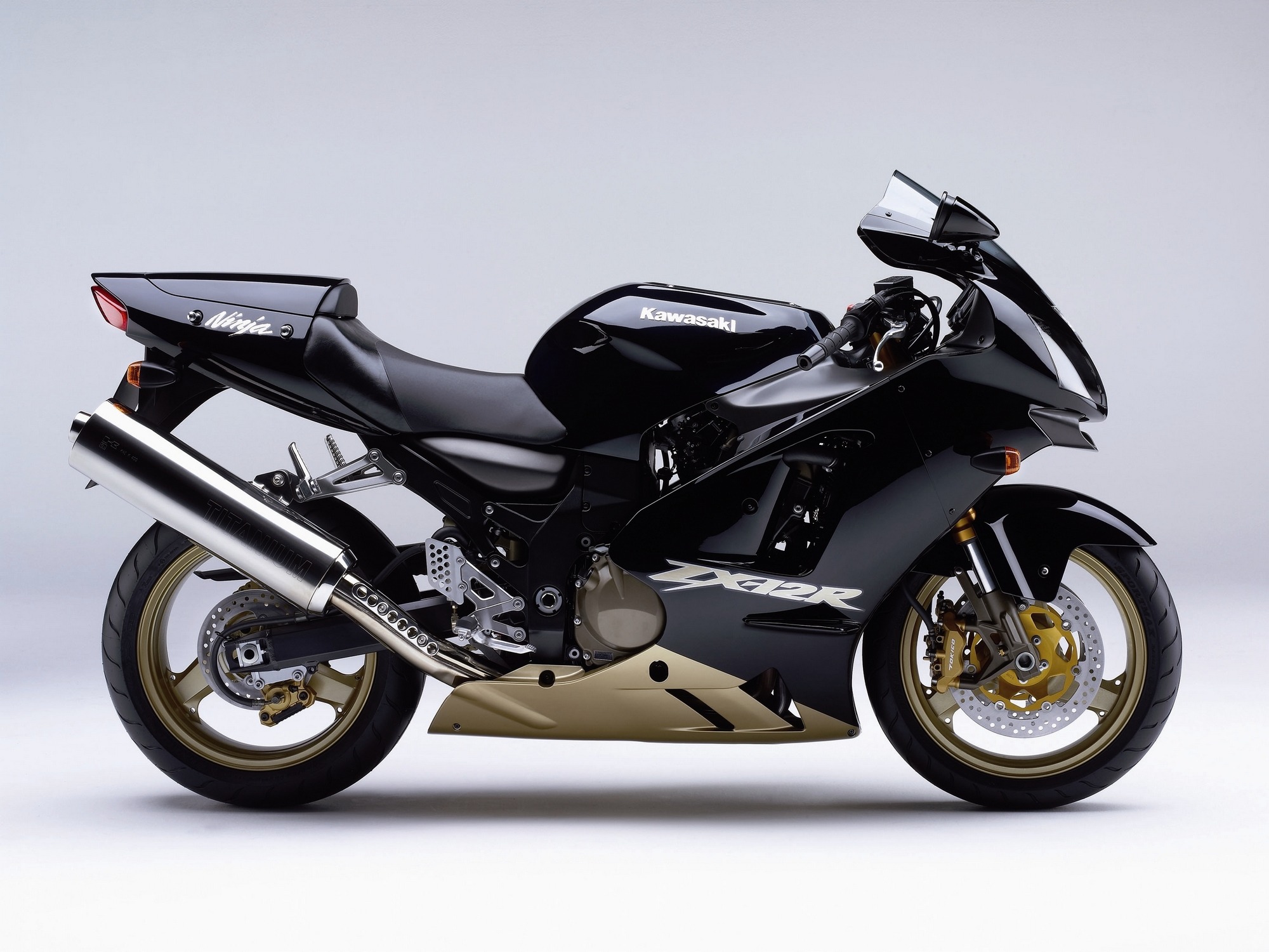 אגדה מהעבר: קאוואסקי ZX-12R