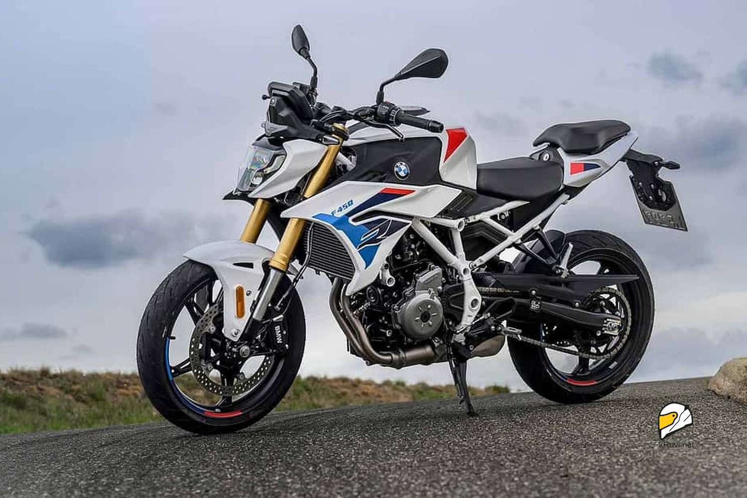 ב.מ.וו F450R: נייקד חדש לקטגורית A1